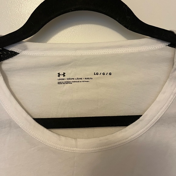 Under Armor - Long Sleeve - M/L - Picture 3 of 3
